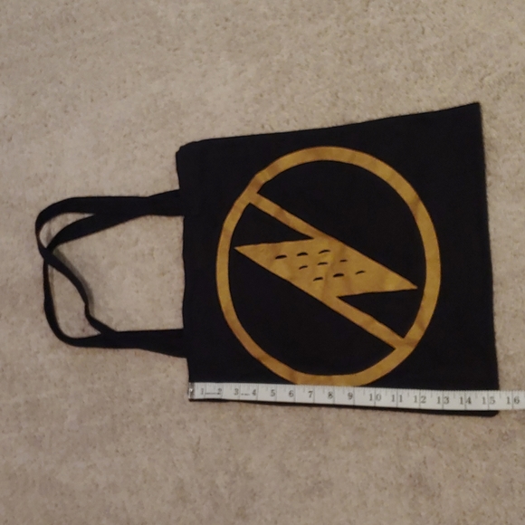 Manaola Black & Gold Logo Tote Bag - Picture 6 of 7